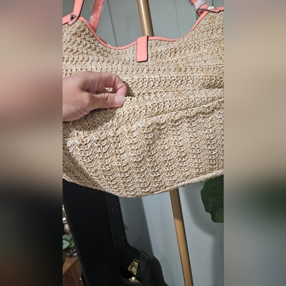 STELLA & DOT Riveria Woven Tote In Natural With Coral Accents. NWOT - Picture 15 of 15